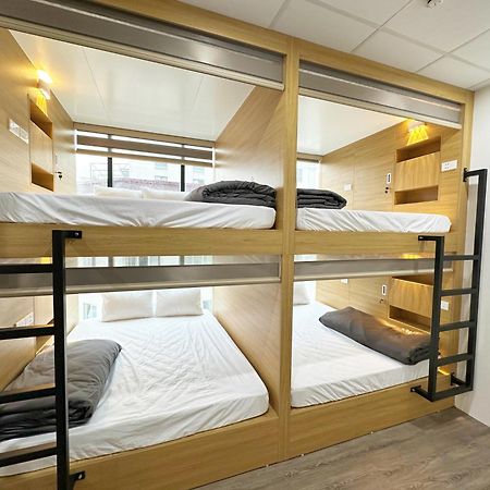 Hanoi Capsule Station Hostel Екстериор снимка