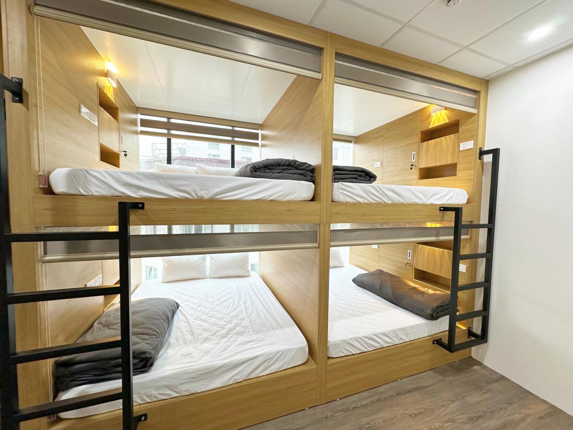 Hanoi Capsule Station Hostel Екстериор снимка